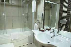 Sarr Tac Mahal Hotel