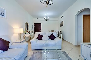 2 Bedroom Apartment Marina