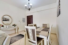 2 Bedroom Apartment Marina