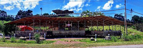 9 Huts on a Hill