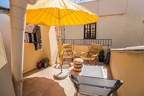 Romantic Maisonette