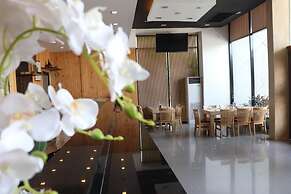 Wisdom Hotel & Residence