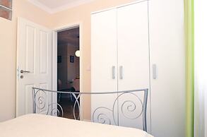 Apartment Flores