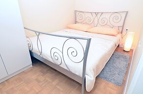 Apartment Flores