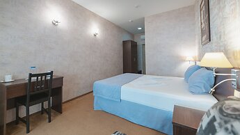 Khosta Hotel