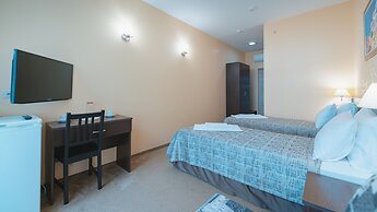 Khosta Hotel