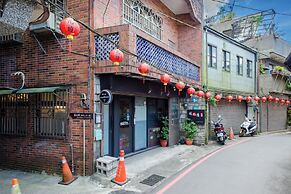 Ju jiu House