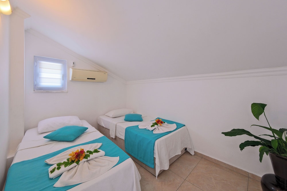 Sea Heaven Legend Apartments