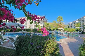 Sea Heaven Legend Apartments