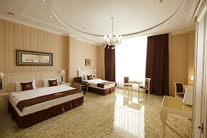 Cascade Hotel