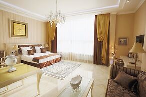 Cascade Hotel