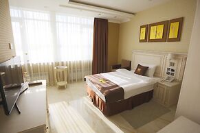 Cascade Hotel