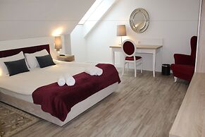 Hotel Rozbicki