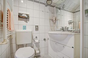 Hotel Consul
