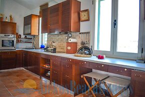 Alekos Beach Houses-Infinity