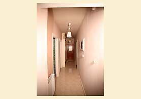 Alekos Beach Houses-Angelo