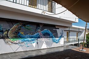 WOT Ericeira Surf Social