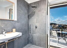 Sorrento Lux Suites - Blue
