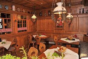 Löwen Hotel & Restaurant