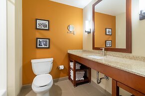 Comfort Inn & Suites – Harrisburg Airport – Hershey South