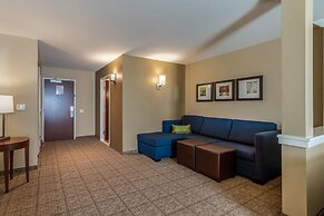 Comfort Inn & Suites – Harrisburg Airport – Hershey South