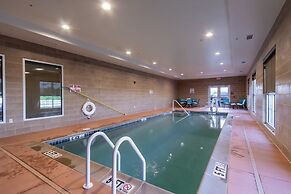 Comfort Inn & Suites – Harrisburg Airport – Hershey South