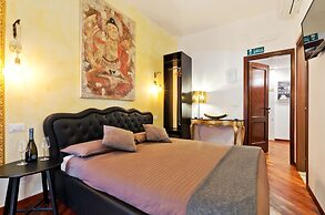 Vatican QG Rooms