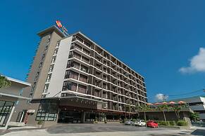 New Square Patong Hotel