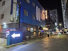 Gwangan Beach Blue Moon Motel