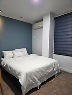 Gwangan Beach Blue Moon Motel
