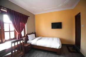 Be Here Now Guest House