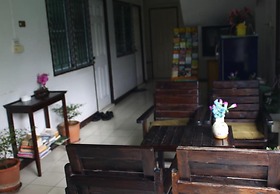 Ampawan Guesthouse