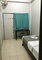 Ampawan Guesthouse