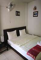 Ampawan Guesthouse
