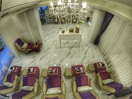 De Lavender Bangkok Hotel