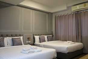 De Lavender Bangkok Hotel