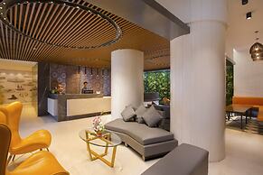 Fountain Tree by TGI