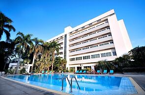 Mae Yom Palace Hotel