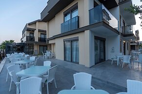 Lara Beach Homes