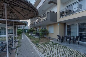 Lara Beach Homes