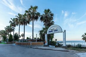 Lara Beach Homes