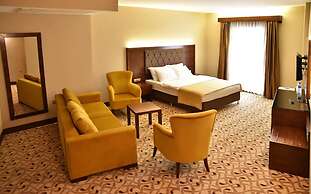 Hebo Marina Hotel