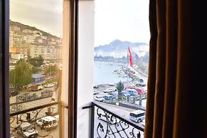 Hebo Marina Hotel