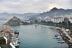 Hebo Marina Hotel