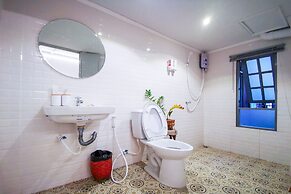 Silsopa Hostel