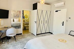 Szewska 22 Boutique