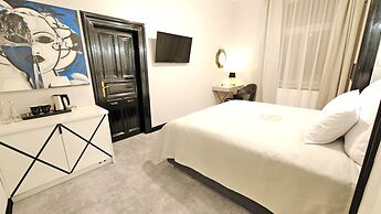 Szewska 22 Boutique