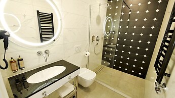 Szewska 22 Boutique