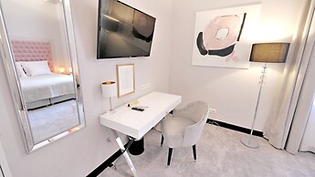 Szewska 22 Boutique