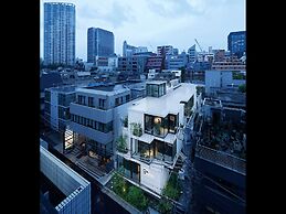 9h nine hours Akasaka